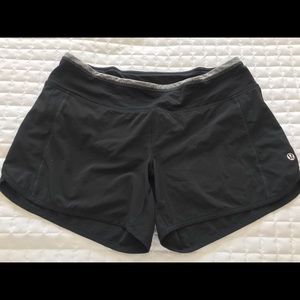 Lululemon Shorts, Size 4